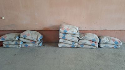 Sement (цемент) sotiladi aloqaga chiqaverasilar