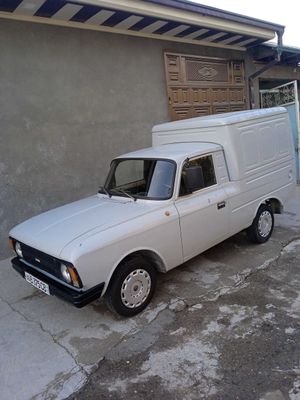 Моквич пикап сотилади