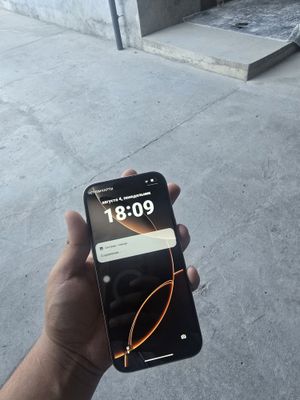 Yengi telefon holati zor oladigonla qisin faqat