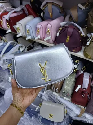 YSL sumkalari a'lo sifat va jozibali ko'rinadi