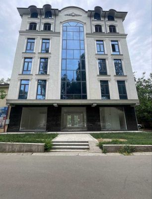 Отдельно стоящее здание 2000 м² в аренду, Мирзо-Улугбекский район