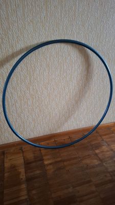 Продаю обруч халахуп для спортивных занятий.
