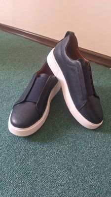 Oyoq kiyim razmeri 40-41