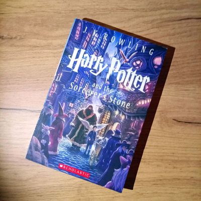 Harry Potter and Sorcerer's Stones