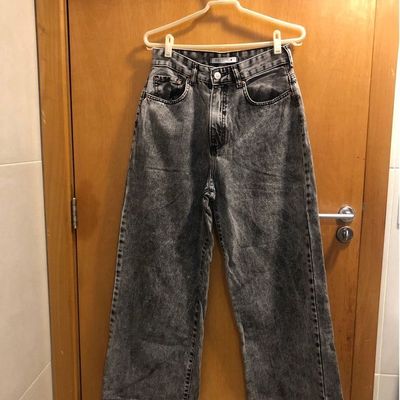 Брюки от ZARA серого цвета