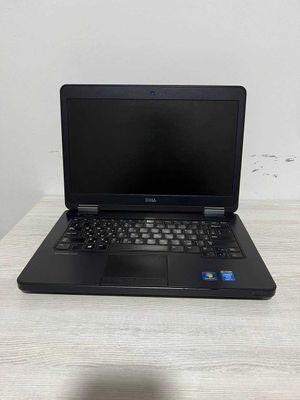 Noutbuk Dell Core I5