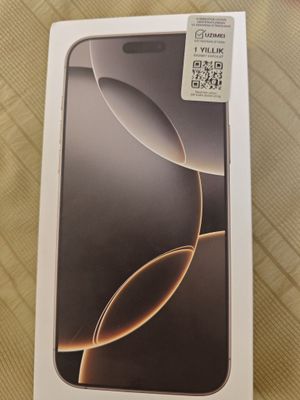 Iphone 16 pro max 256 natural titanium