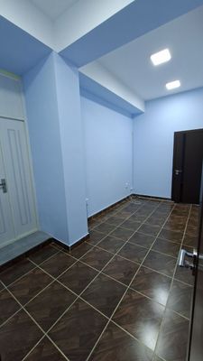 Фархадский перекресток 40м² 2этаж 3кабинета в доль дороги Юр адреса
