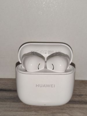 Huawei FreeBuds SE 2 — отличное состояние