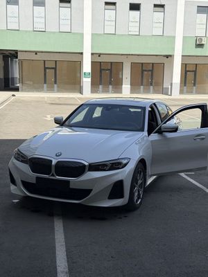 BMW i3 2025 v nalichii