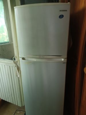 Продаётся холодильник Samsung