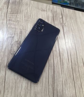 M52 Samsung tell
