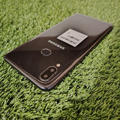 Samsung Gallaxy A10s sotiladi