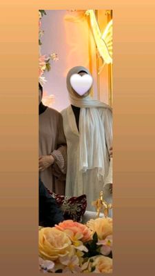 1 marta kiylgan Abaya ustidi Ichida yengi kalta