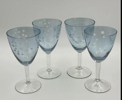 Набор из четырёх бокалов,рисунок по стеклу,1970 г