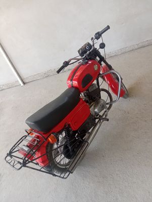 vasxod moto sotiladi 2millyon 500 Ming Tezlik 140