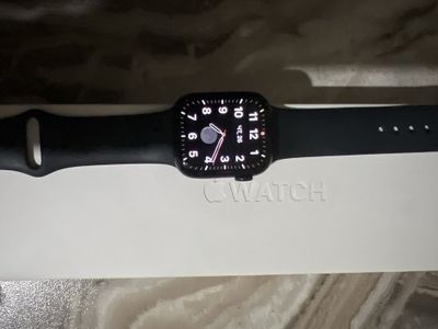 Apple Watch 8/ 41 mm оригинальные часы