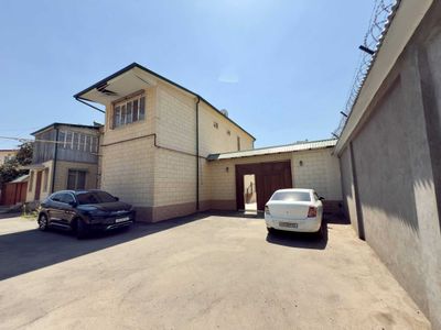 10 соток фасад 17 метров Дом 2-х уровневый 5 ком. ор-р Саёхат, Туркво