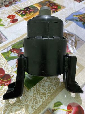подушка двигател мазда 6 гг новый made in Dubai