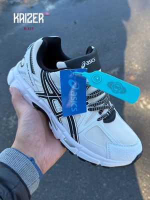 Кроссовки Asics LIMAN