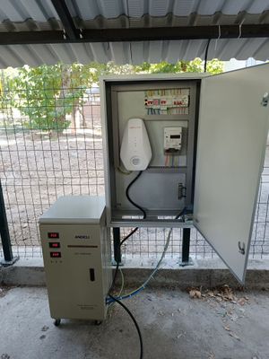 Установка зарядное устройство для Электромобилей