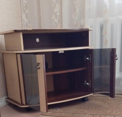 Тумба под телевизор