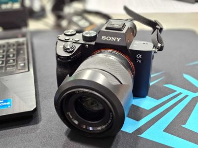 Sony a7 III 28-70mm (yangi)