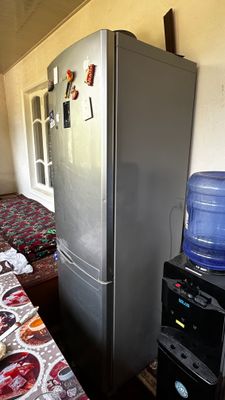 Холодильник LG двух камерный