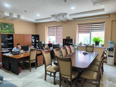 офис 142 м2 в бизнес центре. О-р. парк Бобура