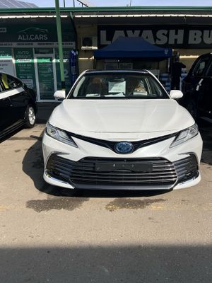 Toyota camry 2023 yil