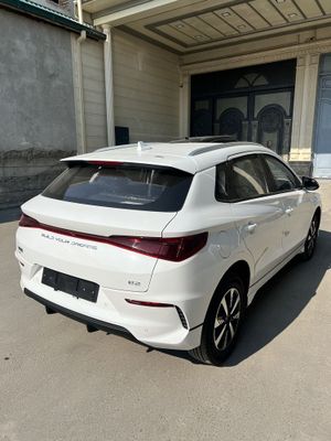 BYD E2 FULL 405km