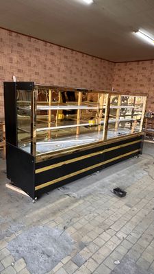 vitrina xaladinkik sotiladi
