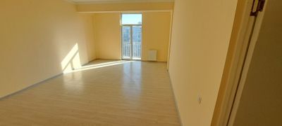Янгиҳаёт тумани Ҳушнуд маҳалла квартирани 2 хона ижарага бераман