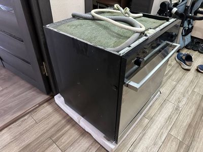 Продам Б/У посудомоечную машину