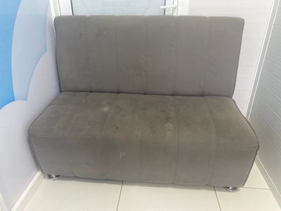 Продаётся диван, состояние хорошее. 350.000 сум