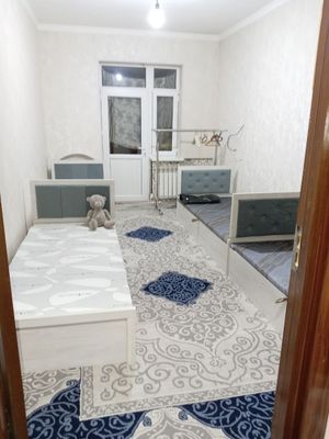Student qizlar va ishchi ayollar uchun xozaykali uy FAQAT AYOL QIZLA!!