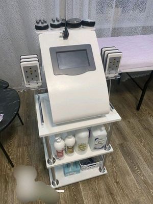 тележка помощница этажерка для косметологи и салон