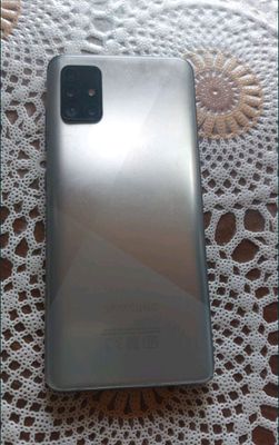 Samsung a51 tinniq