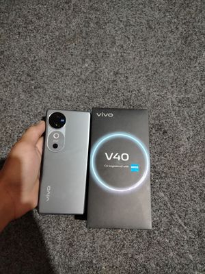 Vivo 40 kumush yulduz