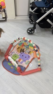 Детский развивающий коврик