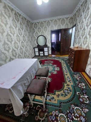 Квартира Мирабский р-н Куйлюк массив-2 2/4/4 с обстановкой