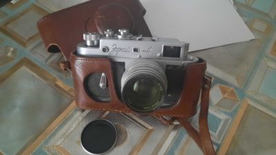 Продам фотоаппарат Зоркий 4