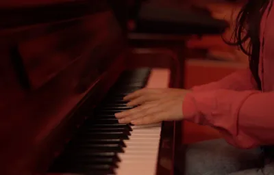 500 000 час. Фортепиано. Занятия.