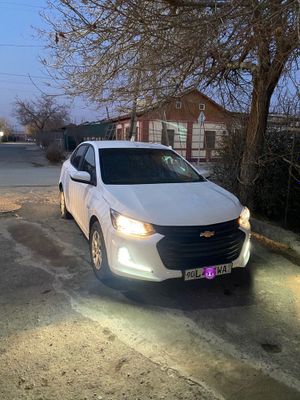 Chevrolet Onix LT3