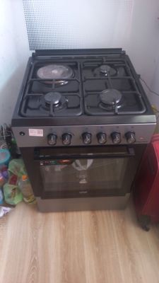 Artel gazda elektrda ishlaydi