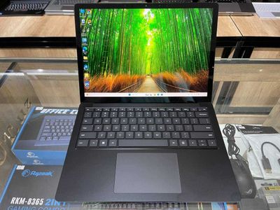Microsoft surface laptop 5 CORE i7-1265U ram 16 ssd 256
