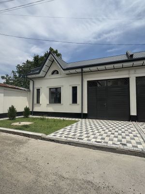 Uchkaxramon 2.8-sotok. 5-xona. EVRO. Zelyoniy zonalari bilan. Z