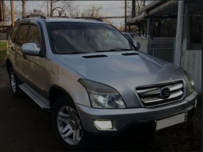 Toyota prado .