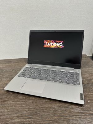 мощный 4-х ядерный Lenovo IdeaPad 3, для офисных программ