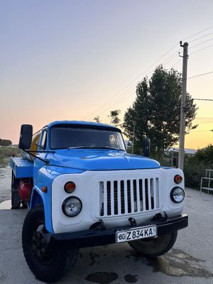 Gaz 53 vadavoz..